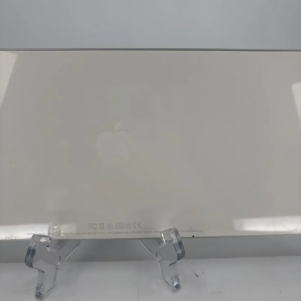Apple Magic Keyboard A1644 Wireless Bluetooth Keyboard Silver White
